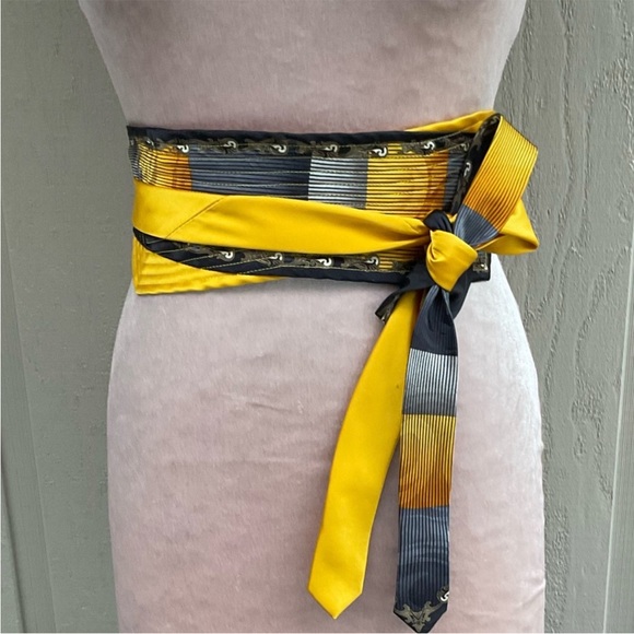 Gold Squares Hand Crafted Obi belt upcycled silk ties cummerbund Cinch OS - Picture 15 of 16